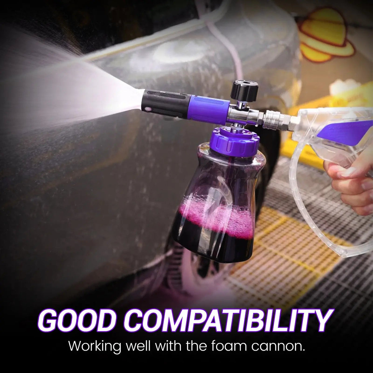 High-Pressure Washer Transparent Purple Spray Gun with Self-Locking Head and 3/8" Quick-Connect Fitting; Features a Scratch-Resistant Purple Silicone Nozzle.