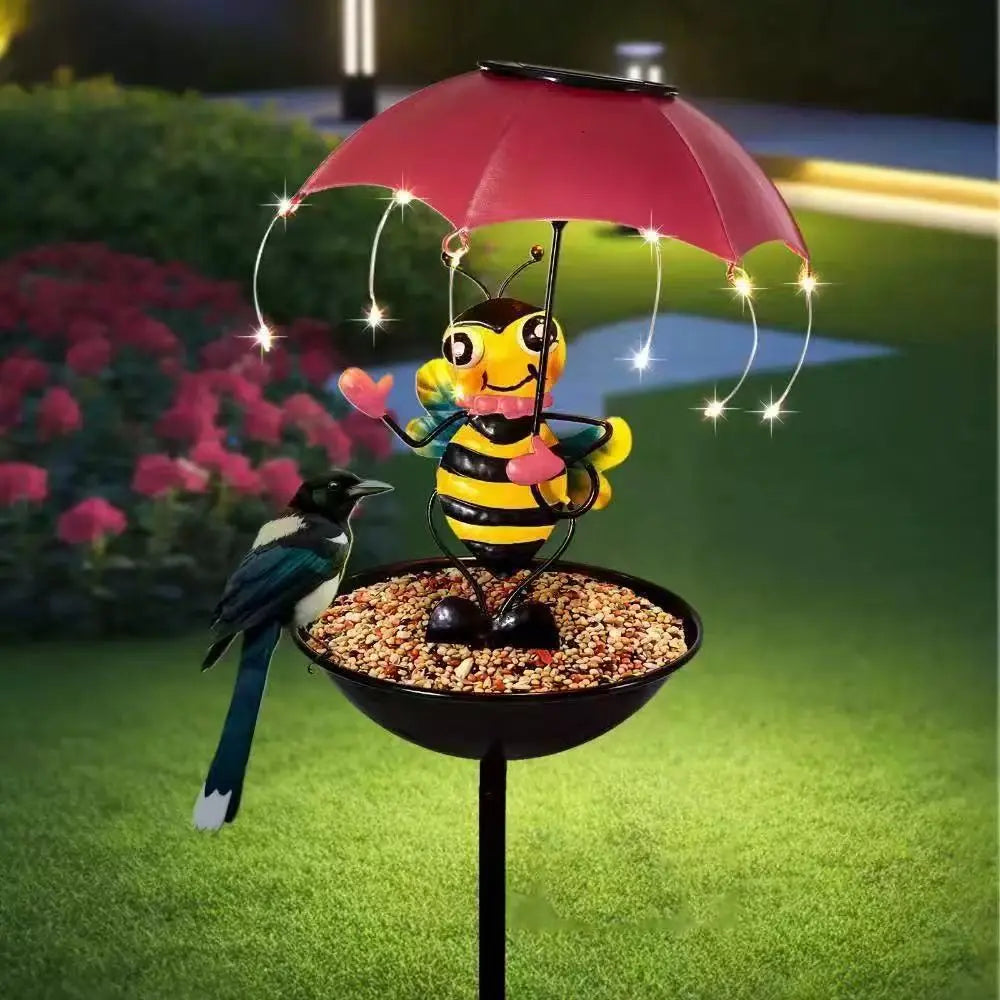 Ironwork Bee Statue Bird Feeder with Solar LED Light, Garden Outdoor Garden Accessories, Backyard Decor, Home Decor Collectible, Lighted Decorative Piece, Ideal for Lawns & Courtyards, Great Gift for Father’S Day & Christmas